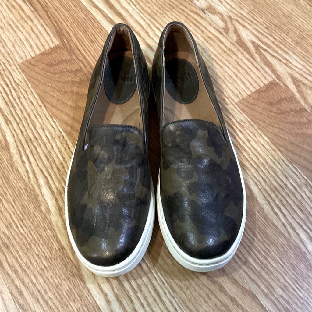 Soft Brand Slip On Sneaker